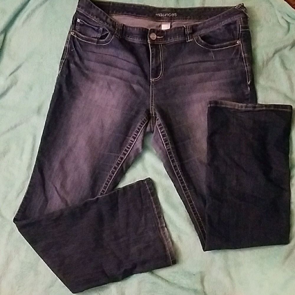 Size 20 Long Maurice's jean. DISCOUNTED